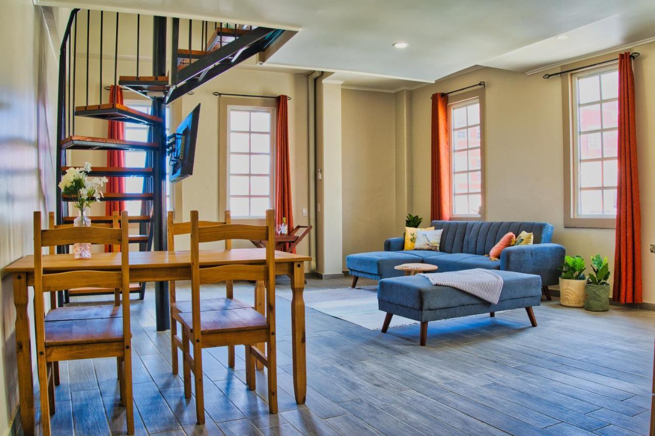 City Views Spacious Mezzanine Apartments 威廉斯塔德 外观 照片